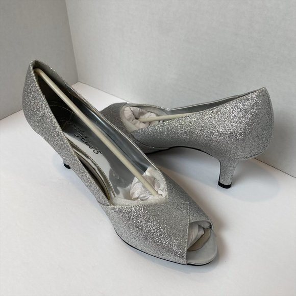 COPY - Easy Street - Alive @5 - Ravish Pump - Silver Glitter - Size 9 W - New i… - Picture 8 of 12